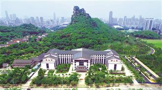 國(guó)家優(yōu)質(zhì)工程：柳州市老年活動(dòng)中心及1、2號(hào)門(mén)衛(wèi)室工程